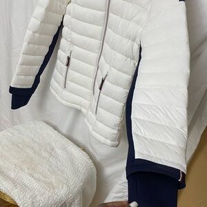 Tommy Hilfiger White and Navy Puffer Jacket
